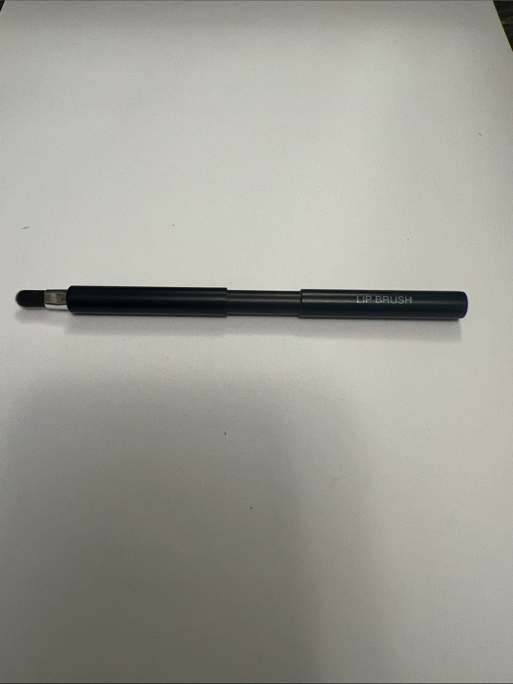 Younique Retractable Lip Brush in Black